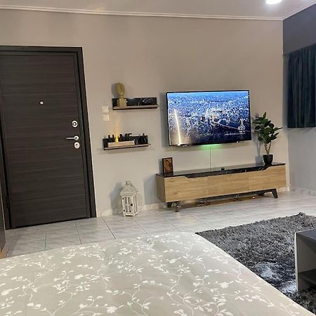 Central Modern Apartment 沃洛斯 外观 照片